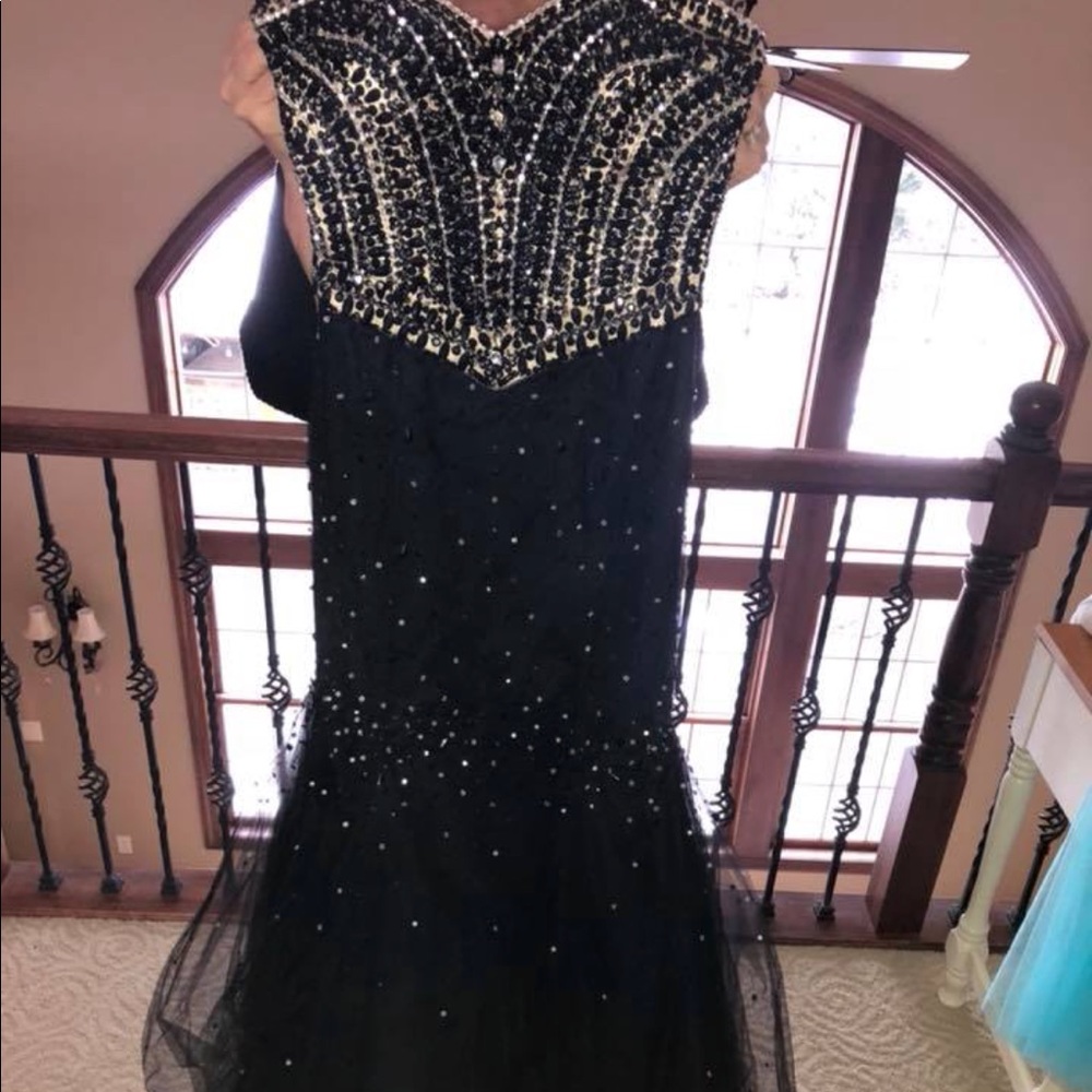 MORI LEE BLACK PROM DRESS